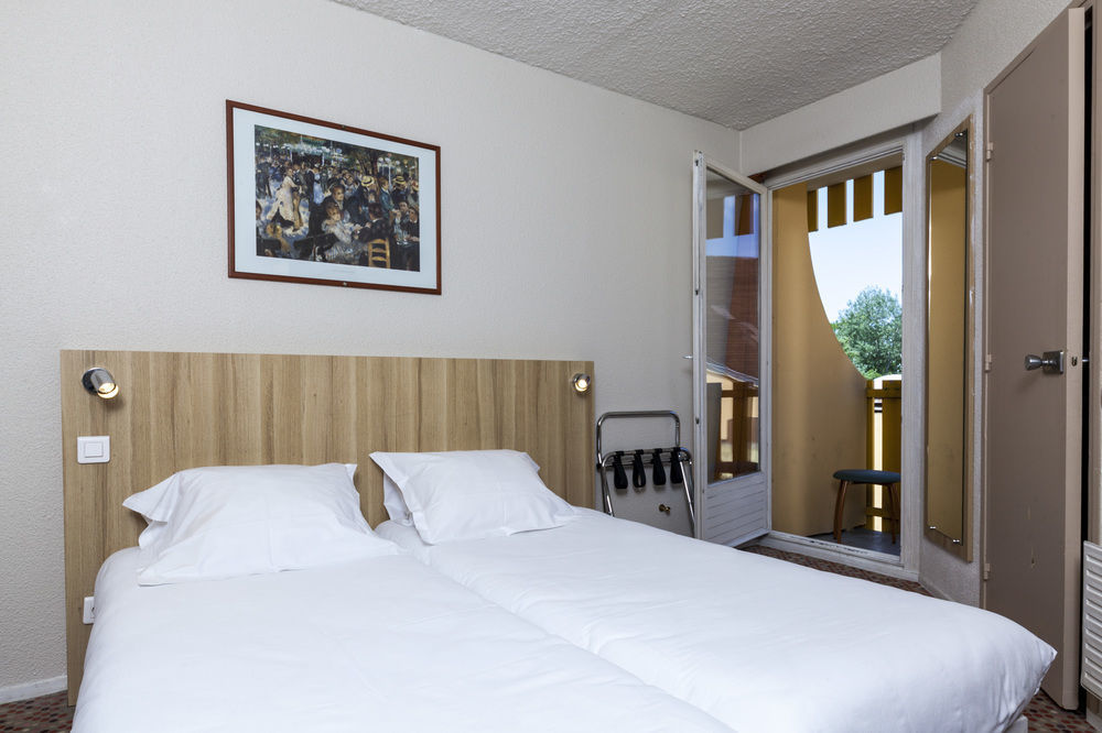 Ibis Budget Saint-Ouen-L'Aumone Exterior photo